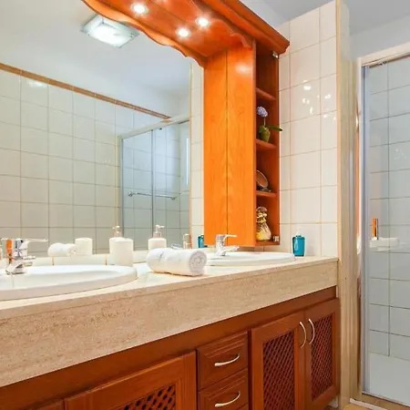 Villa In Playa Blanca Sleeps 6 Includes Swimming Pool Air Con And Wifi
